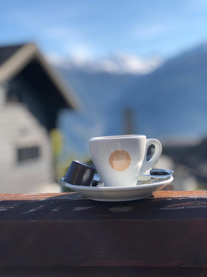 Cafe Cher-Mignon Et Chambres D'Hotes Chermignon-d'en Haut Dış mekan fotoğraf