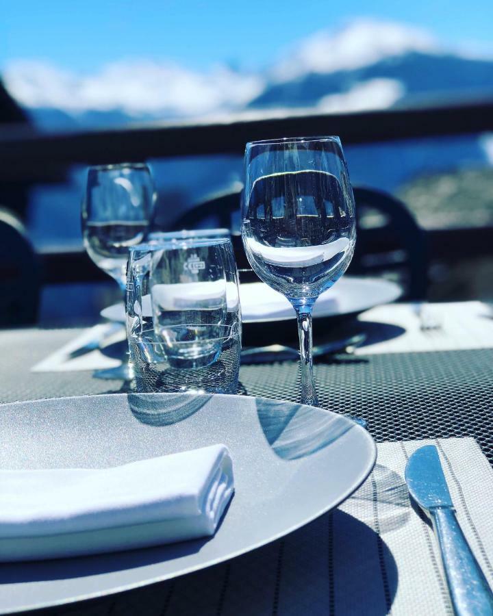 Cafe Cher-Mignon Et Chambres D'Hotes Chermignon-d'en Haut Dış mekan fotoğraf